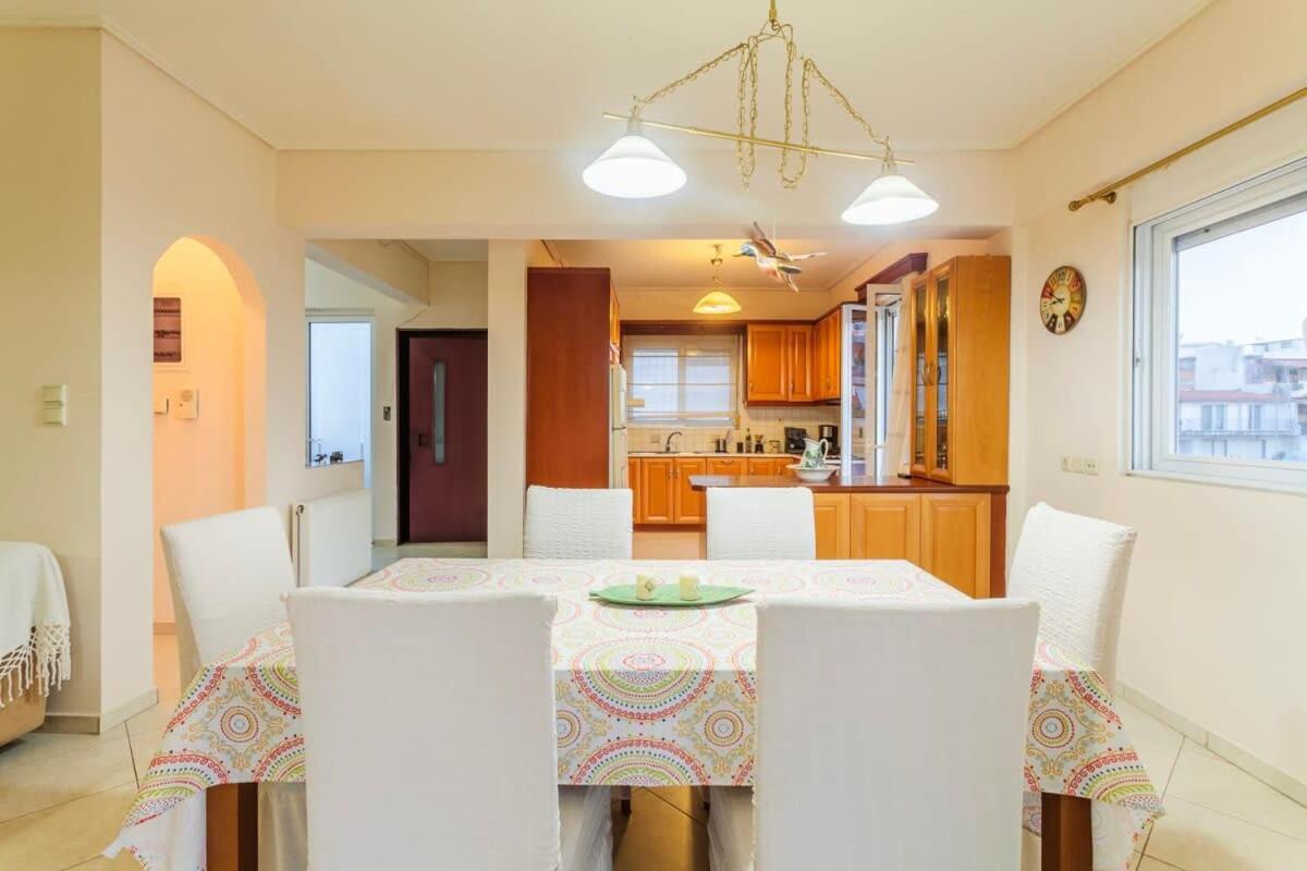 Spacious Urban Haven-Family Home, Perfect Location Kalamata Dış mekan fotoğraf
